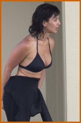 Natalie Imbruglia in Sexy Black Wetsuit  in Hawaii